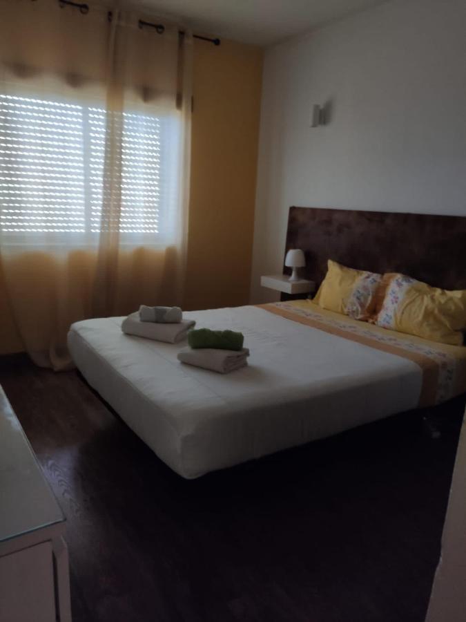 Armacao De Pera Apartment Exterior photo