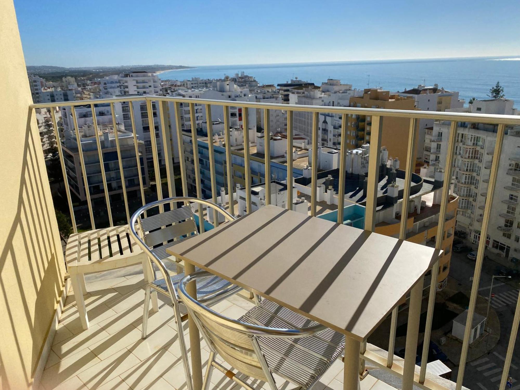Armacao De Pera Apartment Exterior photo